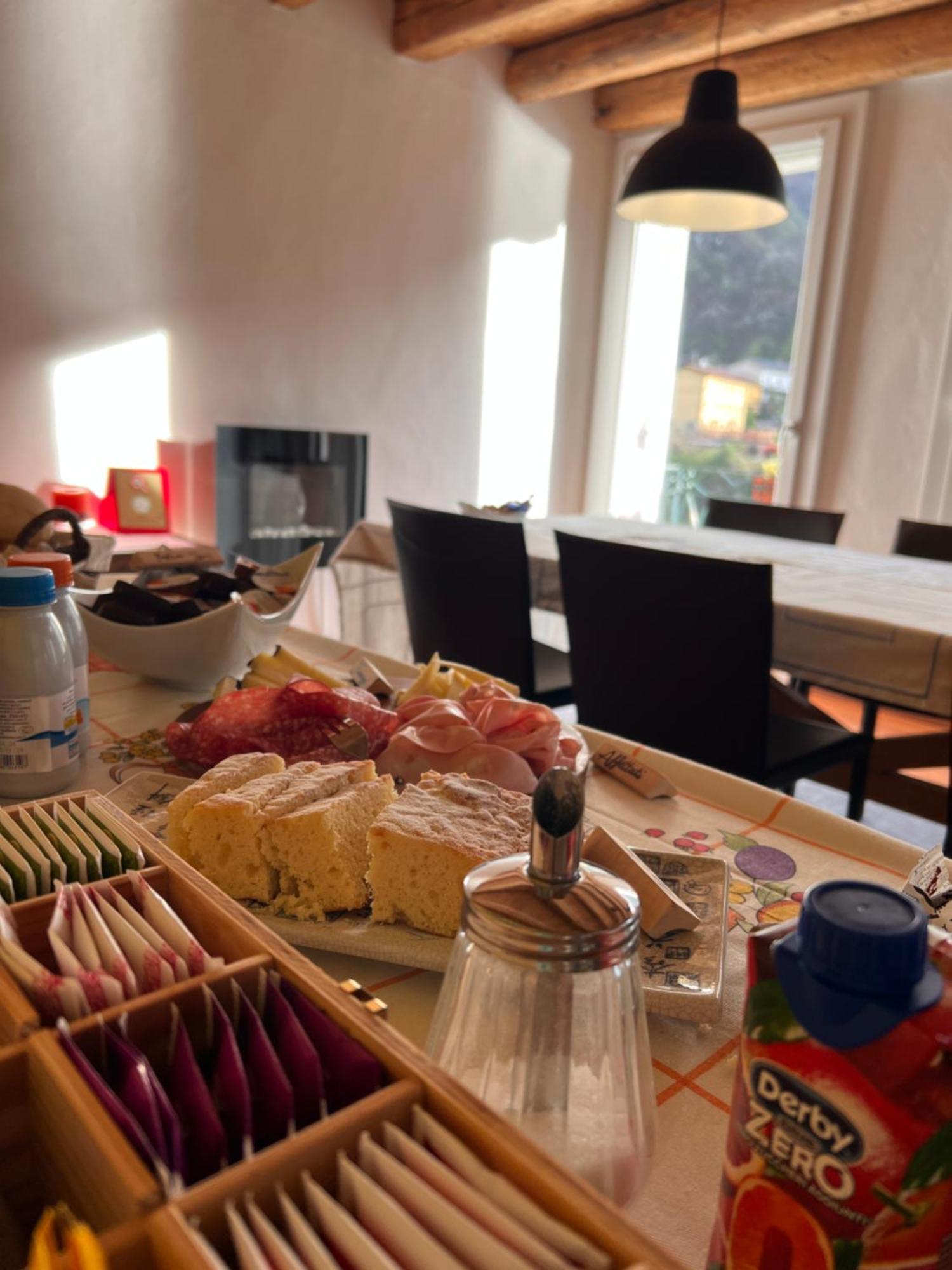 Borgo Lungofiume B&B Valbrenta Eksteriør billede